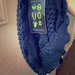 Anna & Ava Navy Blue Infinity Scarf Brand New